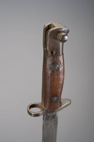 Archived Images\2004_numbers\2004.017.2a.03.jpg; 2004.017.2a-b; British Pattern 1907 Mk1 "SMLE" Short Magazine Lee-Enfield Bayonet; bayonet, sword/knife